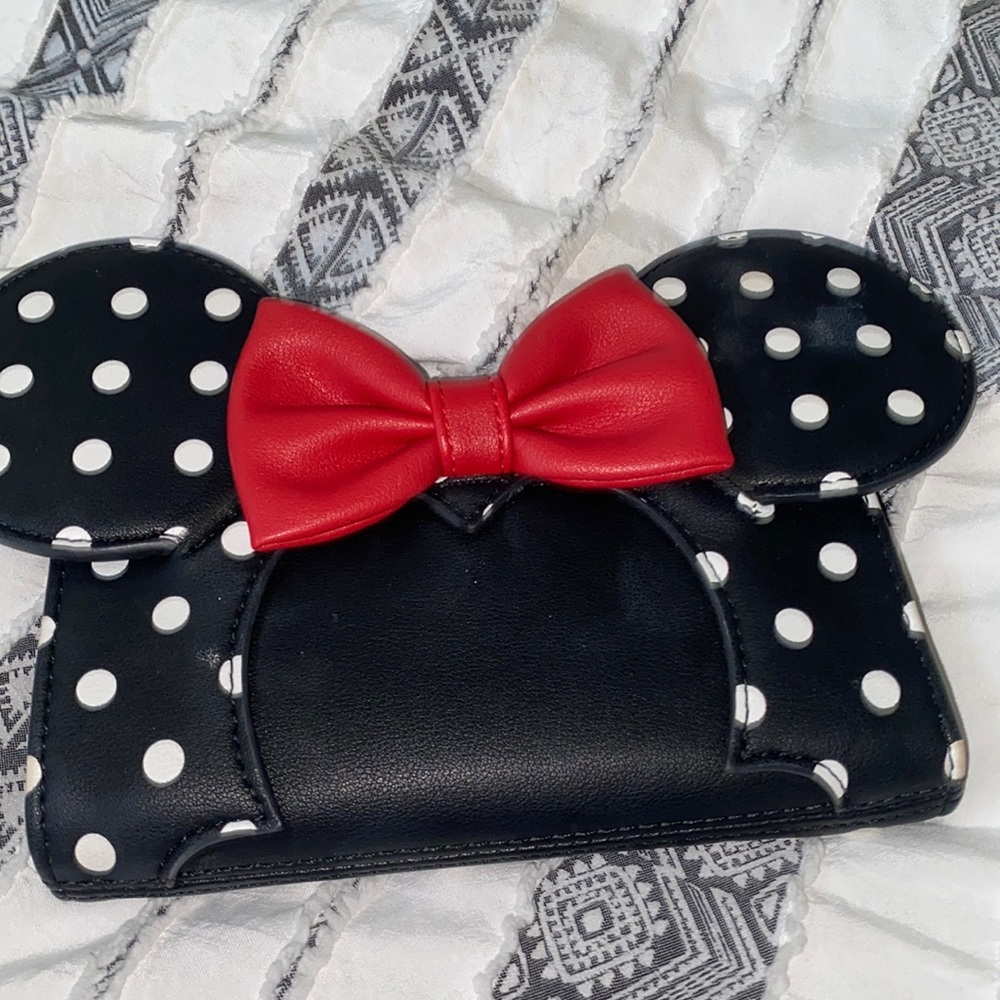 Minnie Mouse wallet